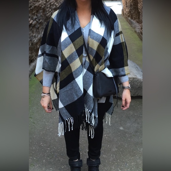 Tally Weijl Plaid Cape/Wrap - Picture 11 of 13